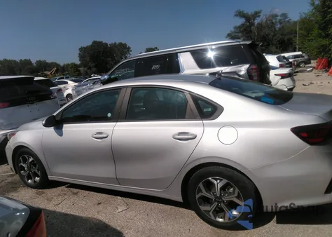2021 Kia Forte Lxs from USA, damaged, VIN 3KPF24AD0ME318341